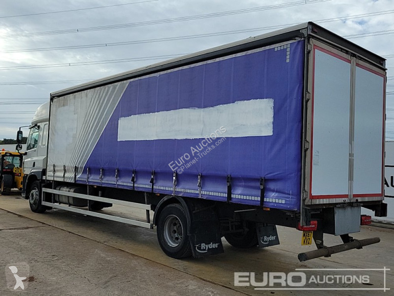 Camion  CF230