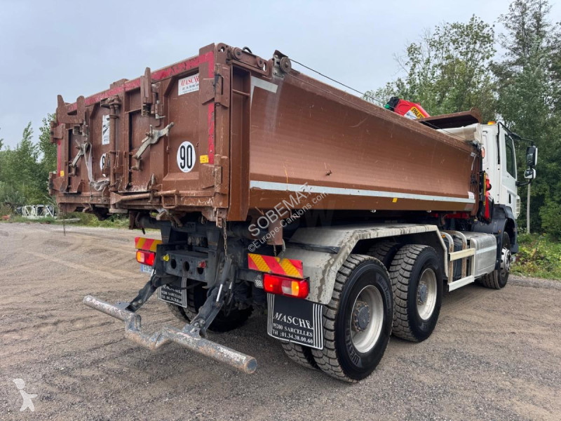 Camion DAF 410