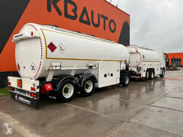 Camion citerne Volvo