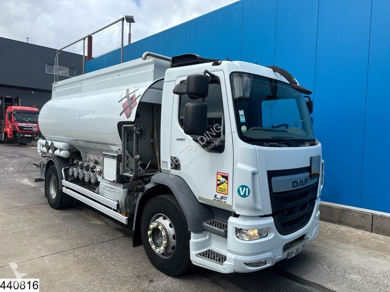 Camión DAF 280 EURO 6, Manual, 13,390 litres, 5...