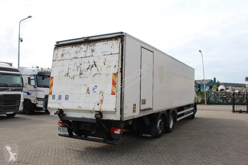 Camion Scania P320 * EURO5 * 6X2 * CARRIER...