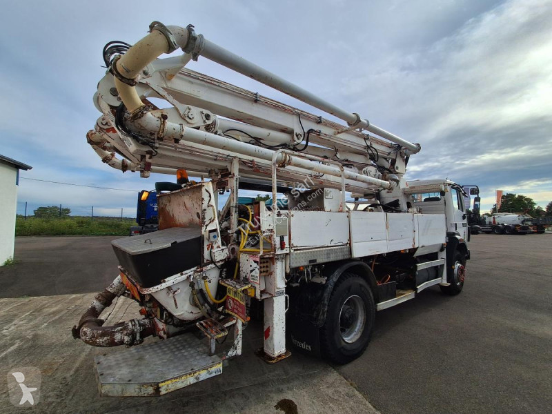 Camion Mercedes HN 45