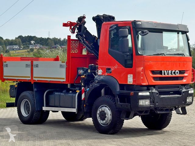 Camión Iveco TRAKKER 190T36 * HIAB 111 ES-2...