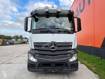 Camion châssis Mercedes