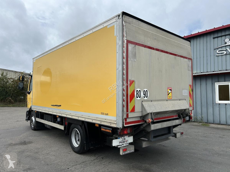 Camion Renault D12 D-Series