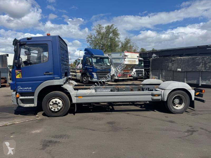 Kamion Mercedes 1224