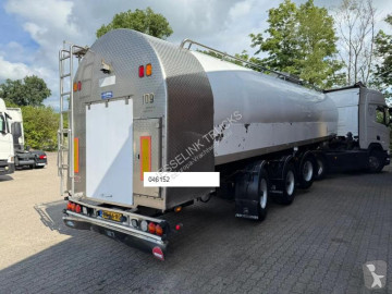 Camion citerne alimentaire