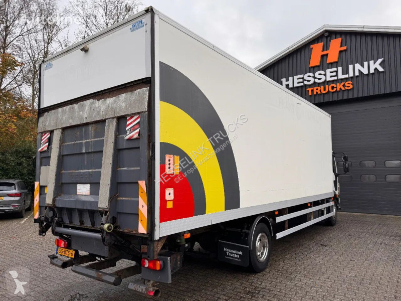Camion Volvo FL 280 7.8M Side doors/Seitentüren...