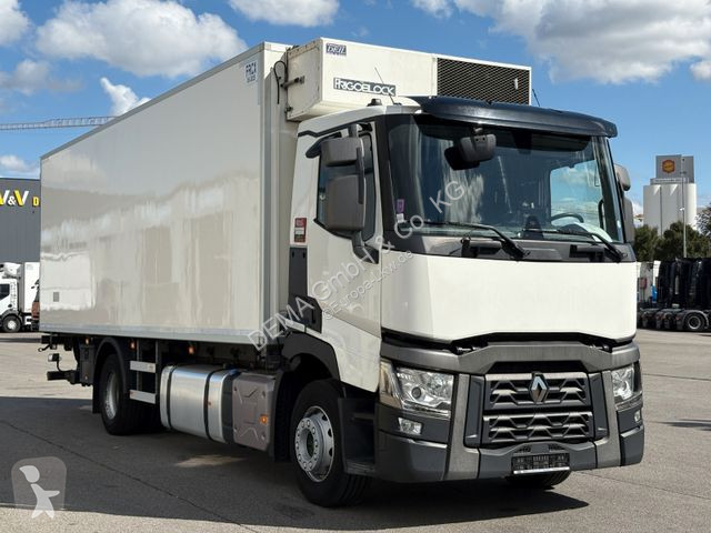Kamion Renault...