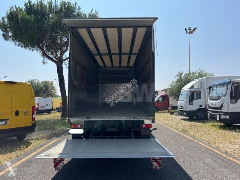 Camion Iveco AT 190 S 33