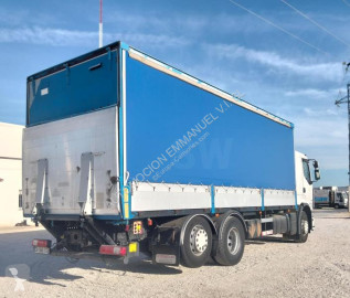 Camion savoyarde Renault