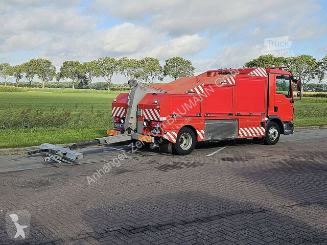 Kamion MAN 8.220 TGL BOTTIE LIFT 8 TON