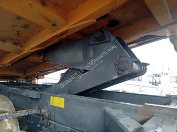Camion bi-benne DAF