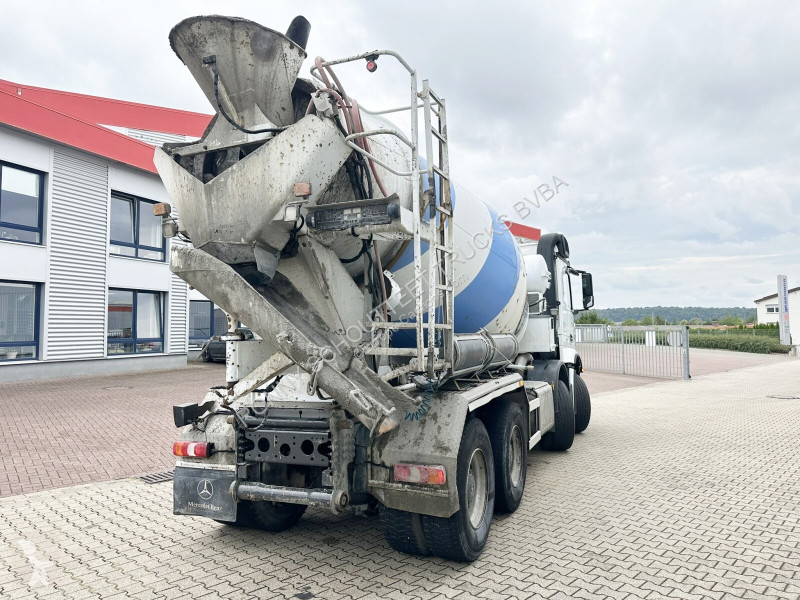 Camion Mercedes Arocs 3251 LB 8x4/4 Arocs 3251...