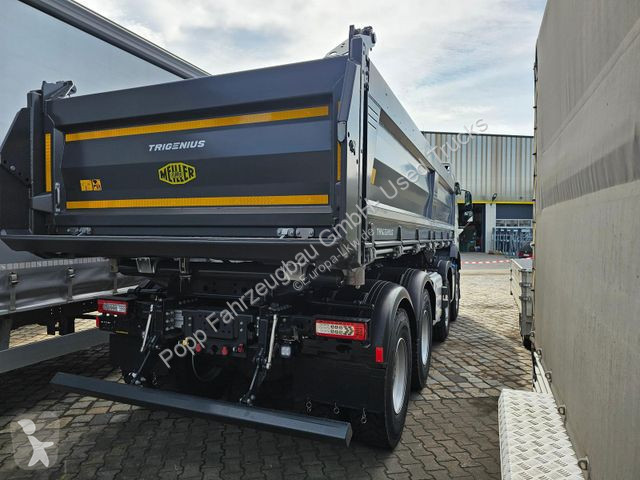 Kamion Volvo 460 8x4...