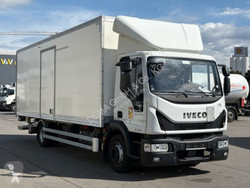 Vrachtwagen bakwagen Iveco