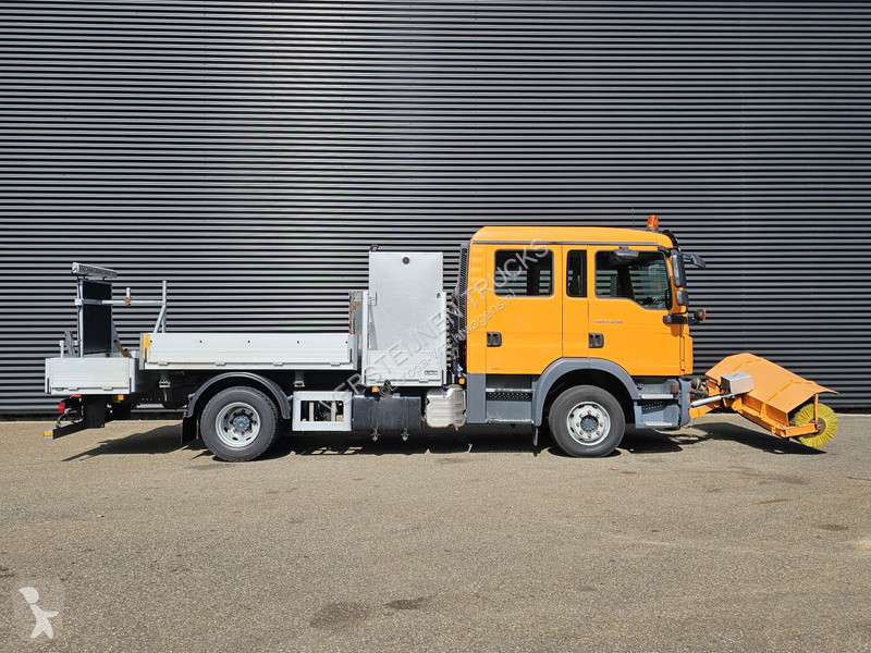 شاحنة MAN 15.240 BL / TIPPER / DOKA / VEEG /...