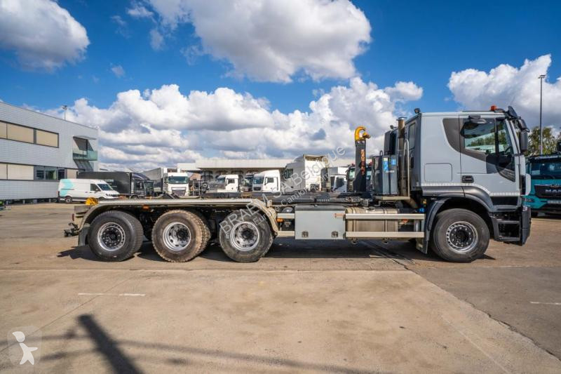 شاحنة Iveco 460