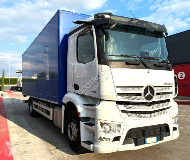Camion Mercedes ACTROS