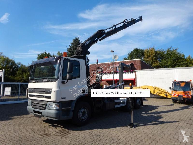 شاحنة DAF 28-250 CF Abroller + HIA B195-3 Kran