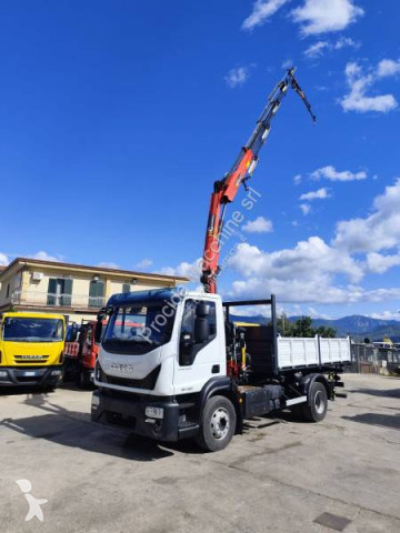 شاحنة قلابة ذات تفريغ خلفي وجانبي Iveco