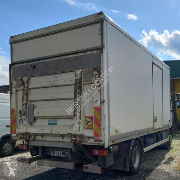 شاحنة Renault  Gamme D