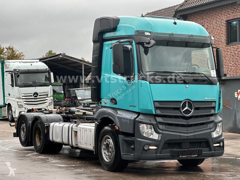 Camion Mercedes 2543 L 6x2 HYVA Abroller Lenk/Lift