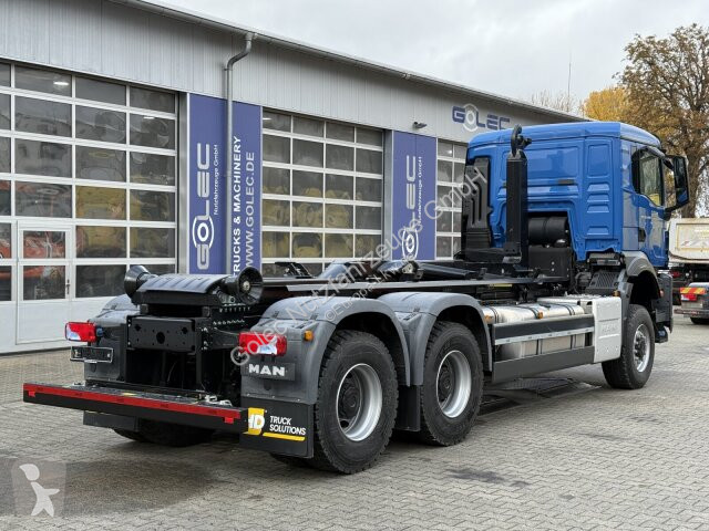 شاحنة MAN TGS 26.400 6x6 BB Abrollkipper HIAB...
