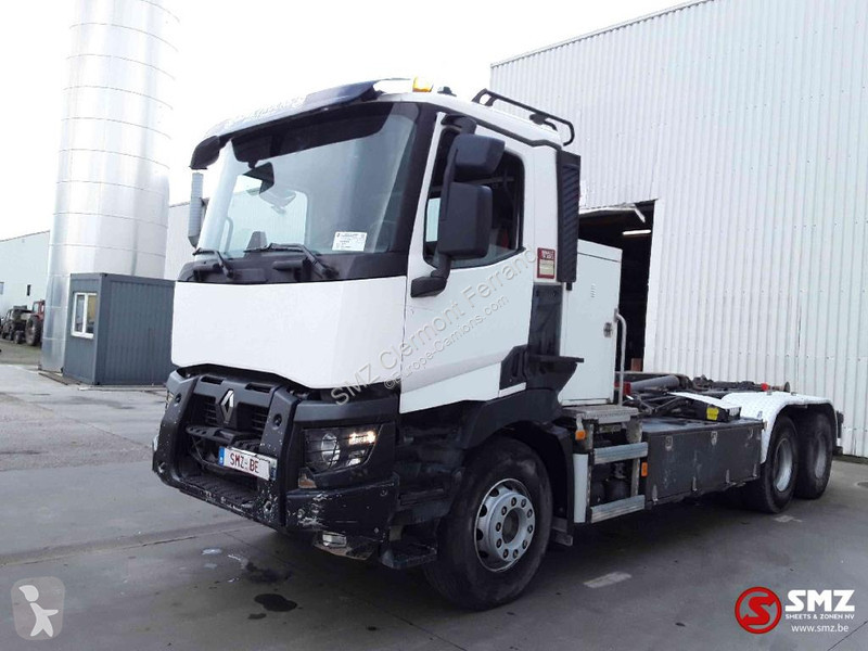 شاحنة Renault C 430 6x4 lames 346'km