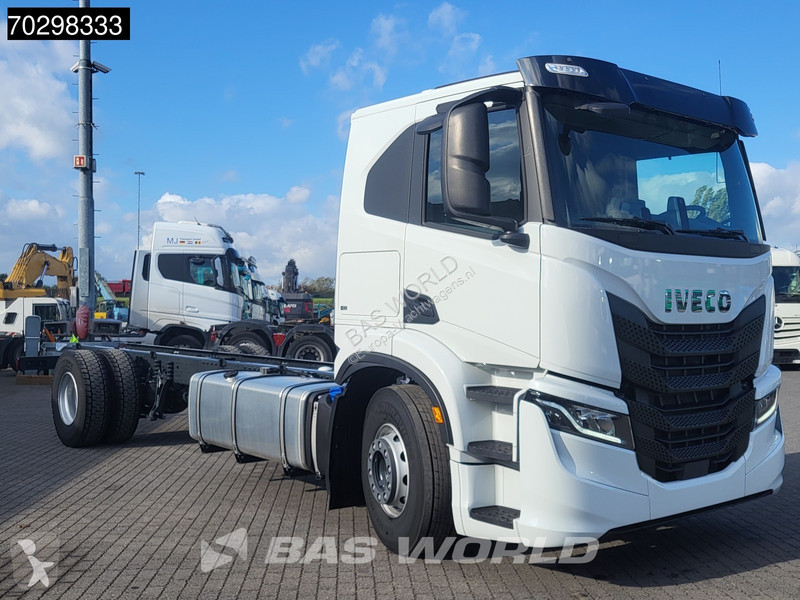 شاحنة Iveco S-Way 340 4X2 NEW! Chassis...