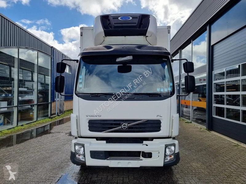 شاحنة Volvo 12240 Kuhlkoffer Carrier Supra 850...