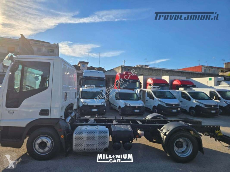 شاحنة Iveco 100E22  PRESA DI FORZA EURO 6 MANUALE
