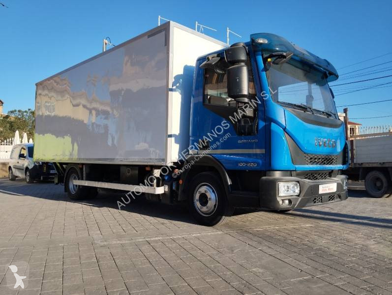 شاحنة Iveco