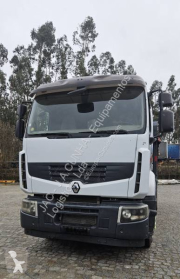 Kamion dvojitá korba Renault
