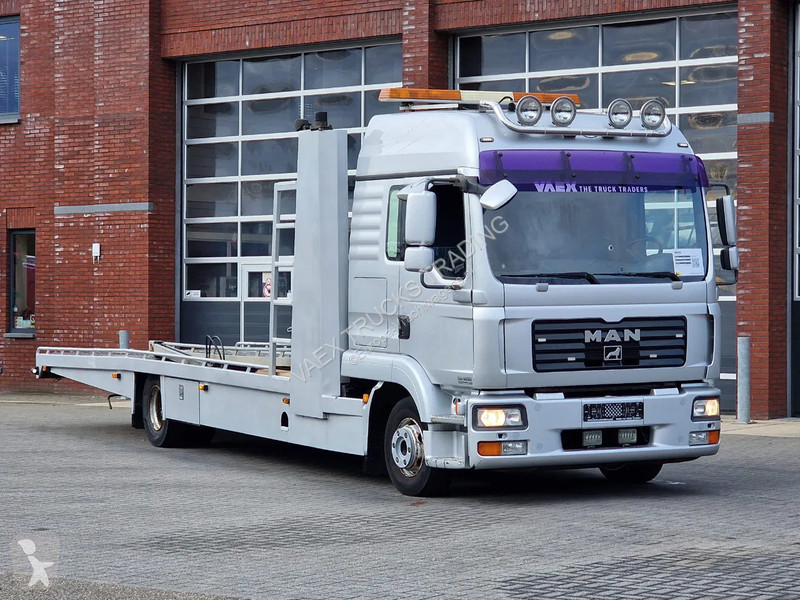 شاحنة MAN 12.240 4x2 Cartransporter - 12T - AS...