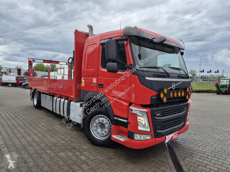 شاحنة Volvo FM 330 / HDS HIAB / 1 OWNER