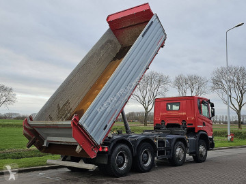 Camión trilateral Scania
