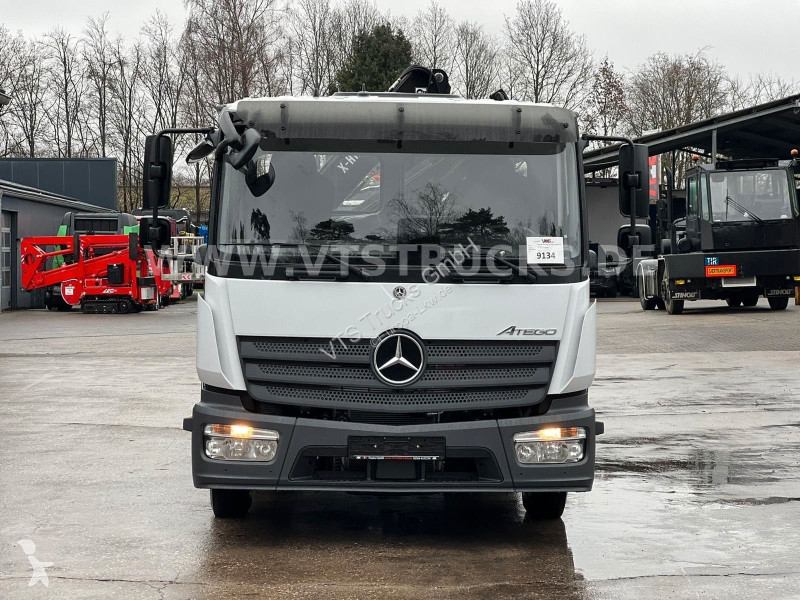 شاحنة Mercedes 823 4x2 DSK mit HIAB 072...