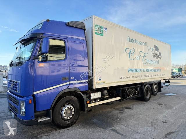 شاحنة Volvo