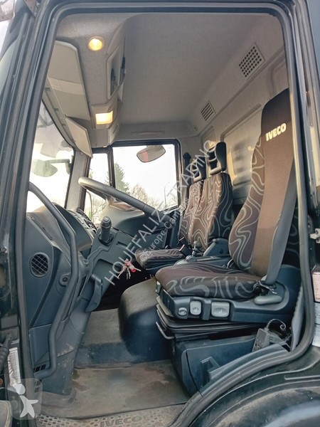 شاحنة Iveco