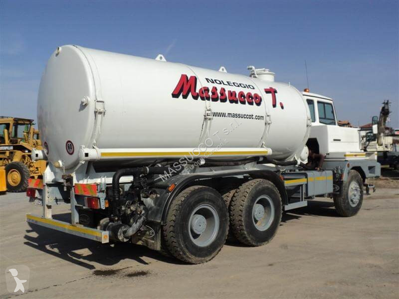 شاحنة Astra BM304
