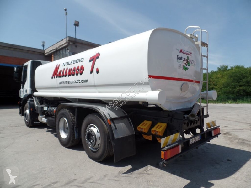 شاحنة Iveco 360