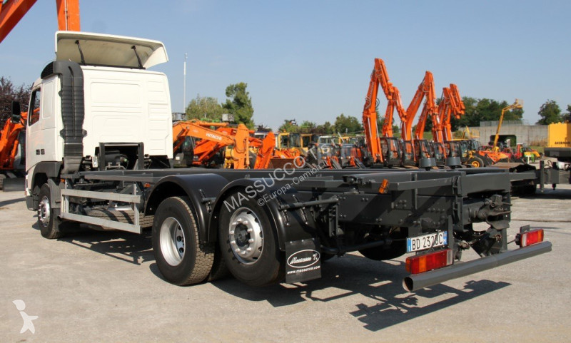 شاحنة Volvo 420