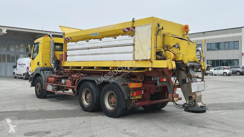 شاحنة Renault 370 DCI 6x4