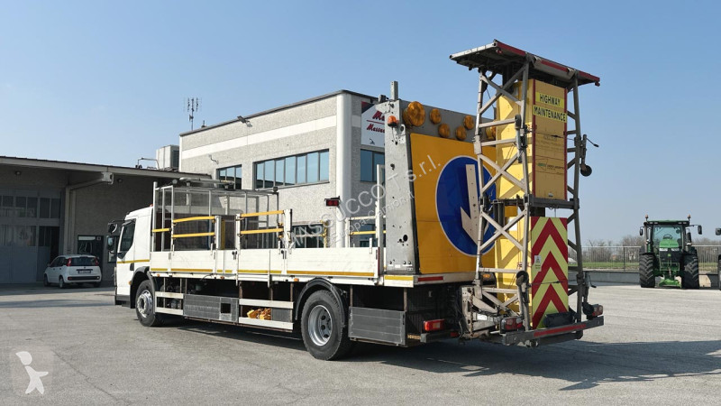 شاحنة Volvo FE 250 4X2