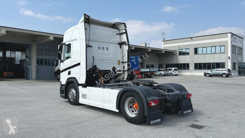 شاحنة Scania R500 4x2