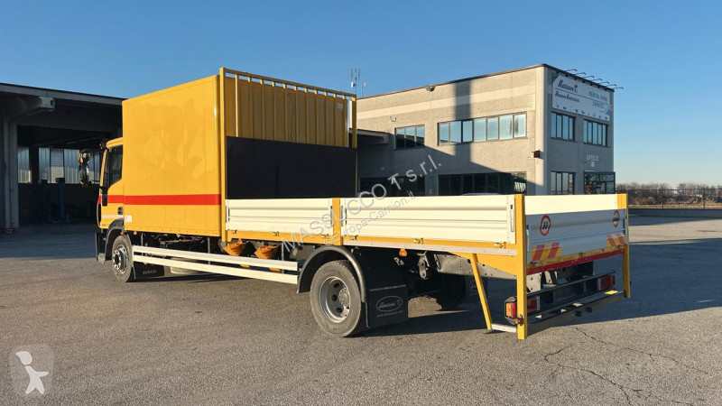 شاحنة Iveco ML120E18 4x2