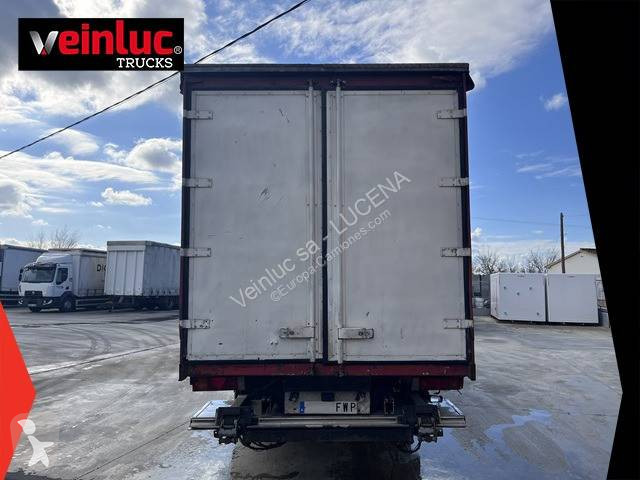 شاحنة Iveco
