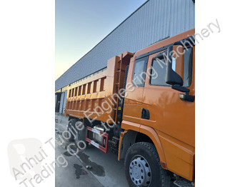 Camion benne Shacman