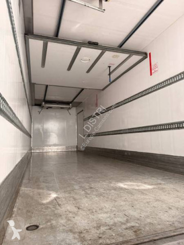 Camion frigo multi température Mercedes
